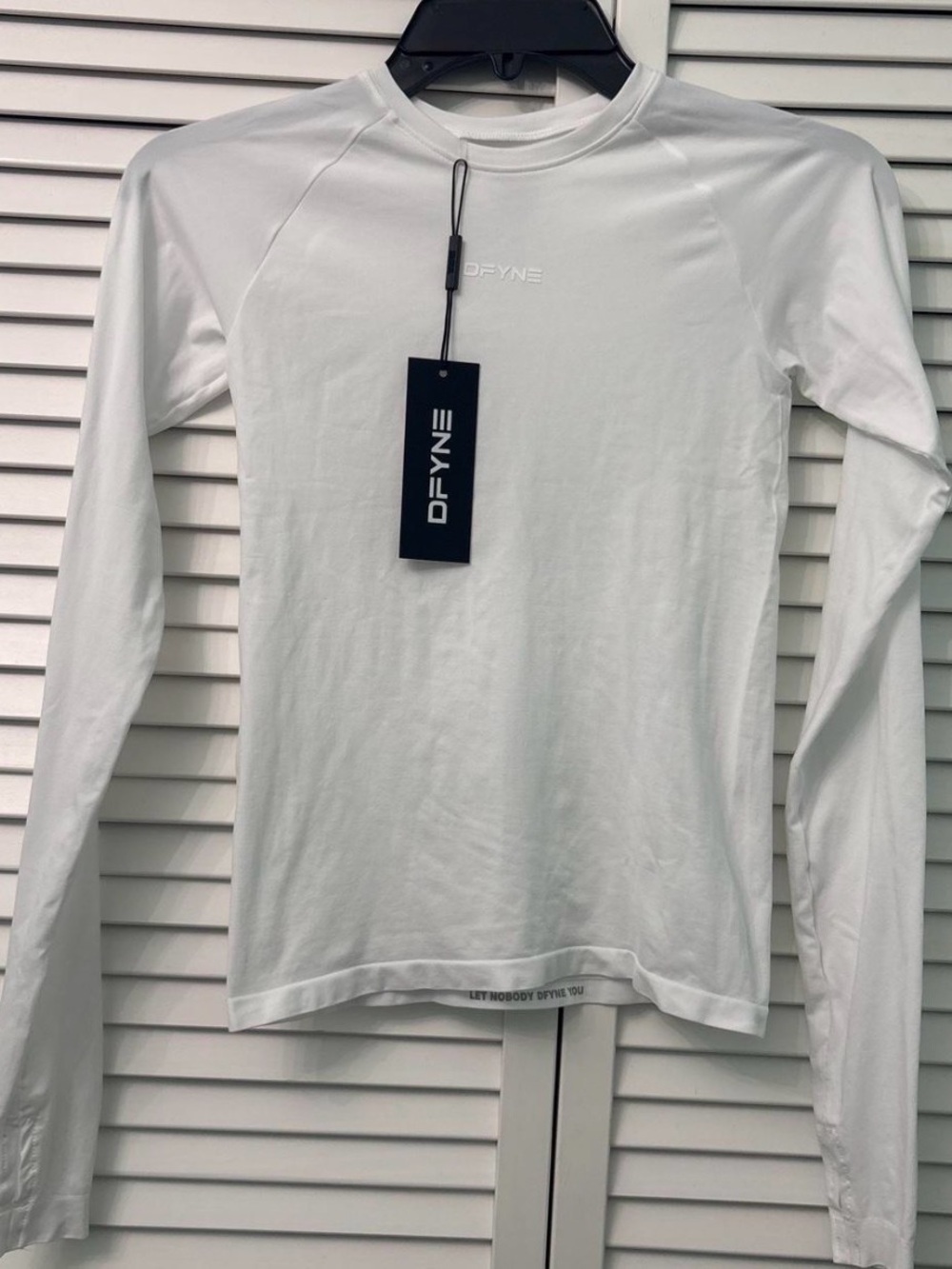DFYNE Women's White Optic Long-Sleeve Top.